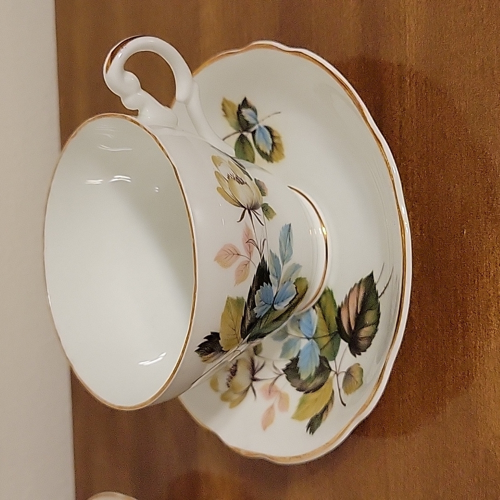 Royal Ascot vintage teacup and saucer.